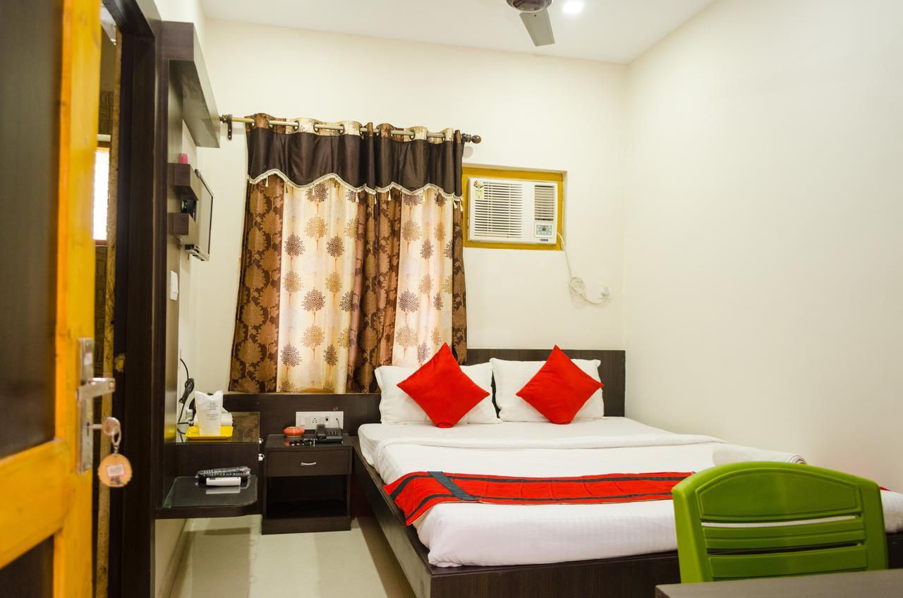 Oyo 7186 Hotel South Inn โกลกาตา ภายนอก รูปภาพ